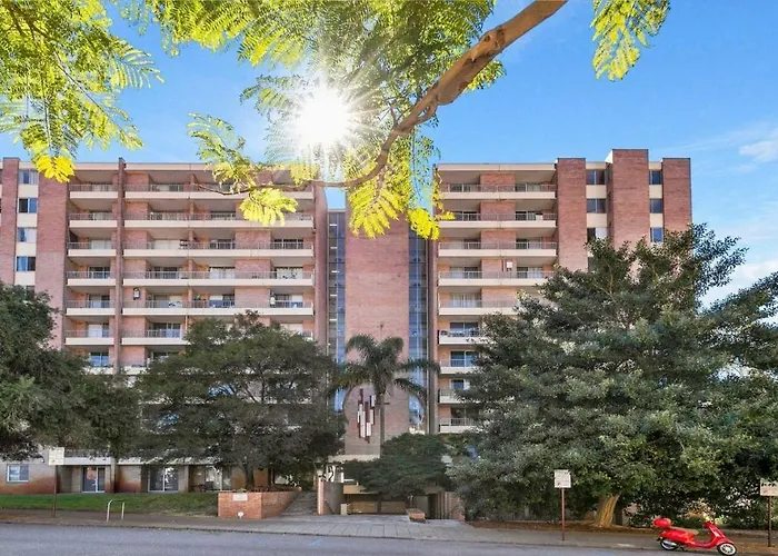 Studio Apartment In East Perth